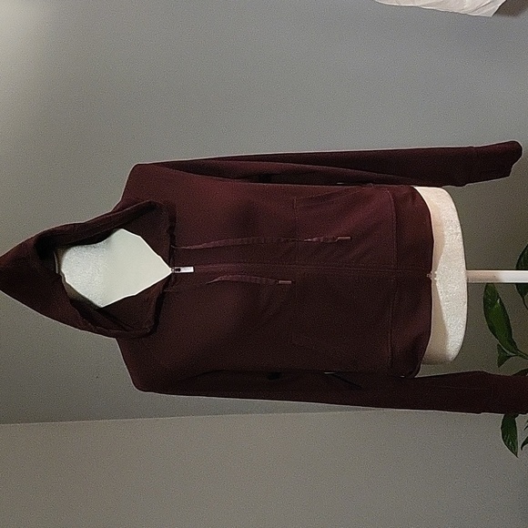 Yogalicious Lux Long Sleeve Full Zip Maroon Hooded Pockets Sweatshirt - Size M - Picture 4 of 7